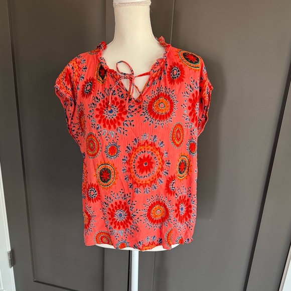 THML Coral Floral Blouse with Tie Neck 100% Viscose Size L - Picture 1 of 7